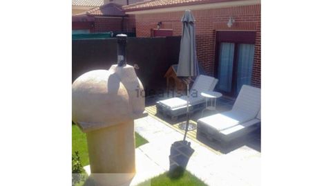 Foto 3 de Casa adosada en venta en Coreses, Zamora