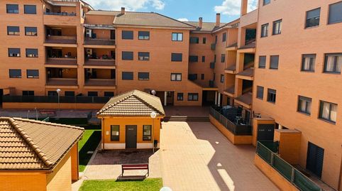 Foto 2 von Erdgeschoss zum Verkauf in Maria Moliner, 5, Yebes - Valdeluz, Yebes