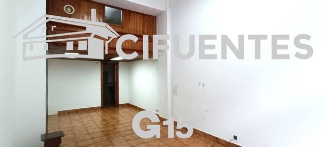 Local comercial en Alquiler en Ametzagaña Kalea en Egia