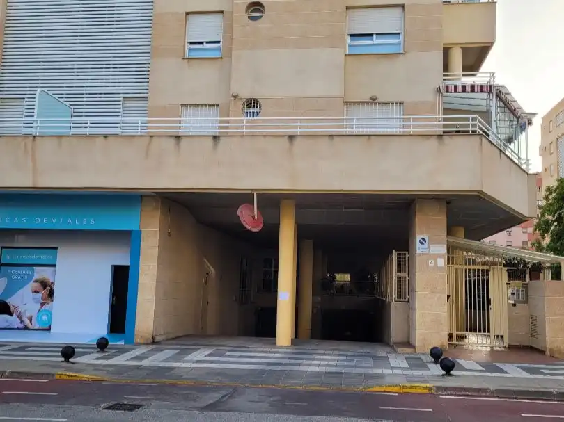 Parcheggio in affitto a Mallarmé 4, imagen 5