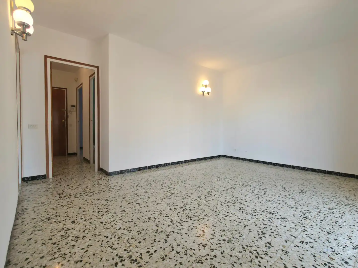 Sala de estar de Piso en venta en Sant Andreu de la Barca con Terraza, Horno y Balcón