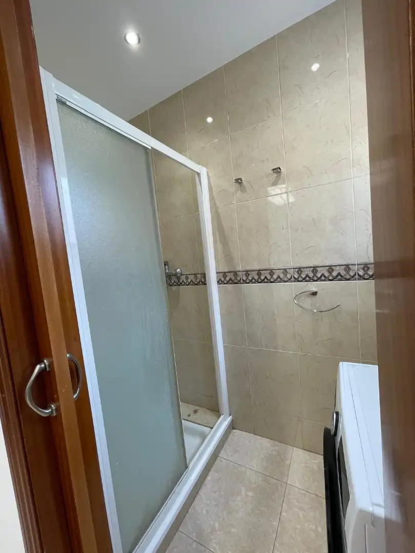 Badezimmer von Haus oder Chalet zum Verkauf in Miralcamp mit Heizung, Privatgarten und Möbliert