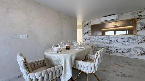Foto 2 de Apartamento de alquiler en Playa Poniente, Benidorm