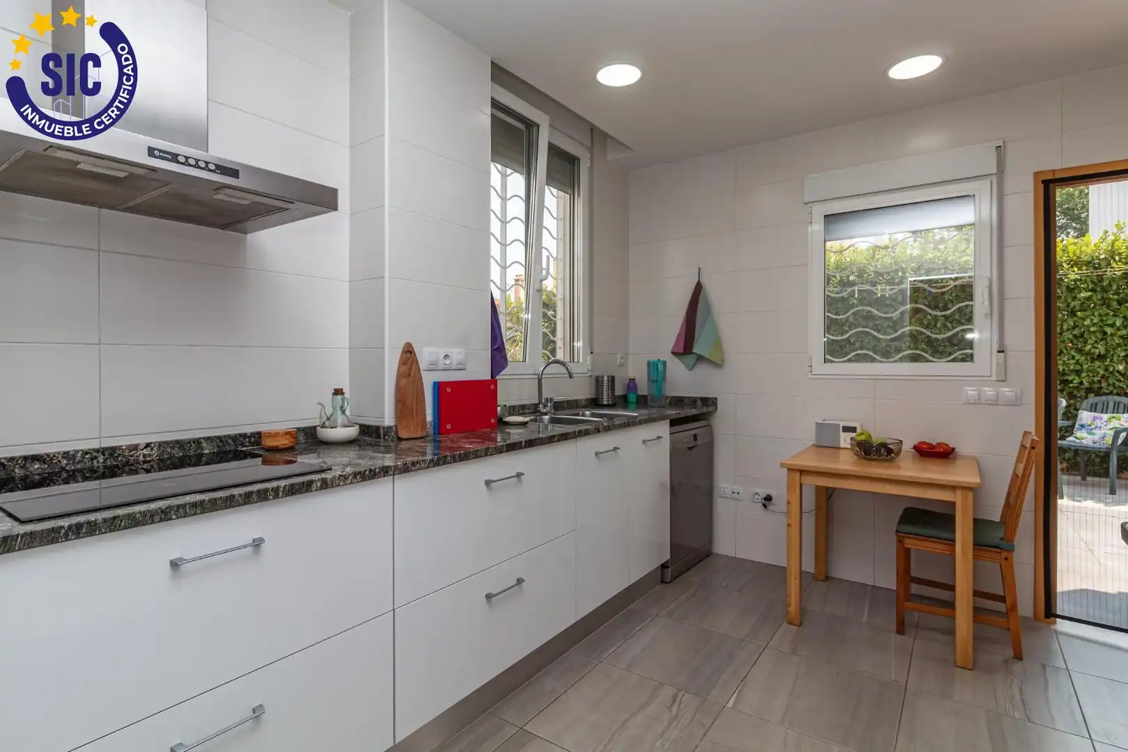 Cocina de Casa o chalet en venta en La Pobla de Tornesa con Aire acondicionado, Calefacción y Jardín privado