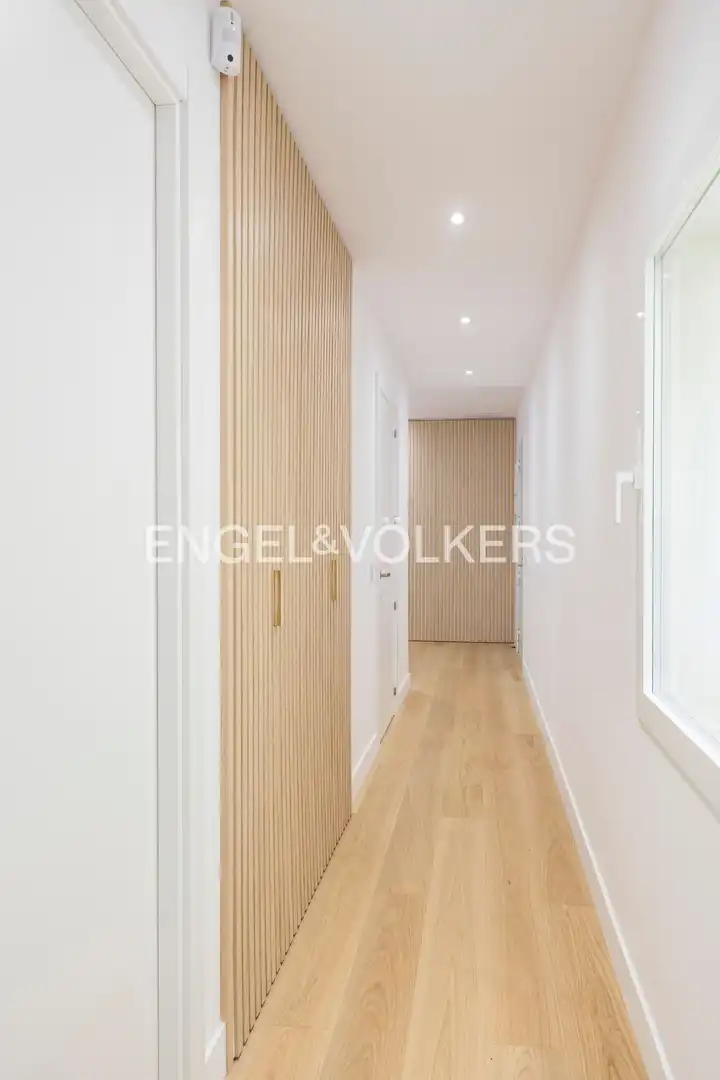 Wohnung zum Verkauf in Madrid mit Klimaanlage und Heizung