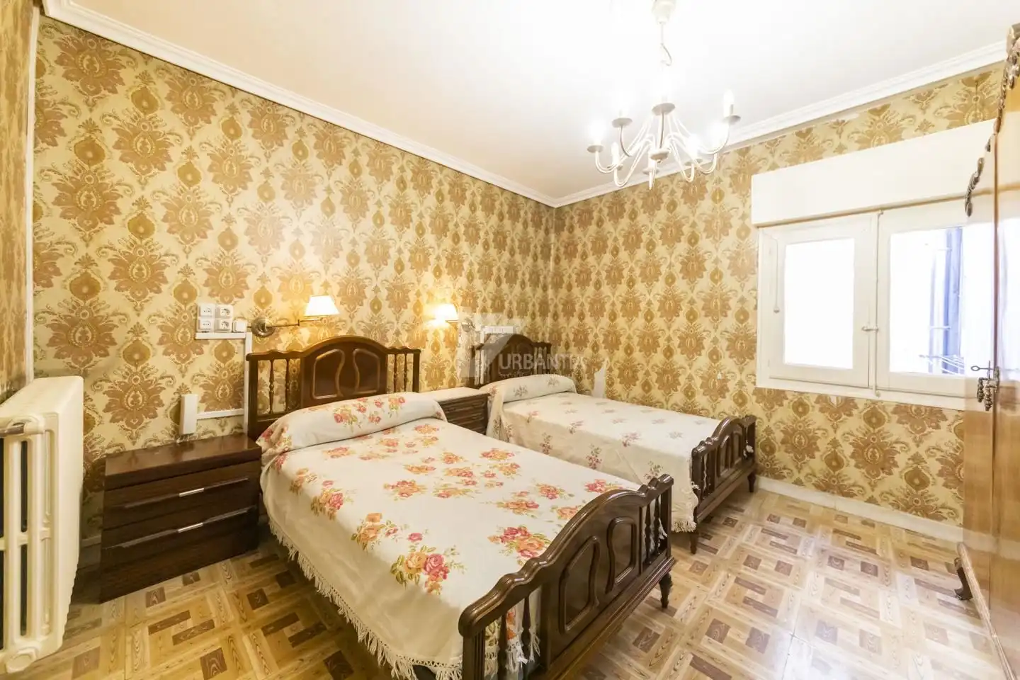 Bedroom of Houses for sale in Miranda de Arga  with Heating, Parquet flooring and Storage room