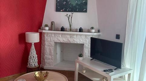 Foto 2 de Pis de lloguer a Camí Dels Capellans, Els Molins - Pins Vens, Barcelona