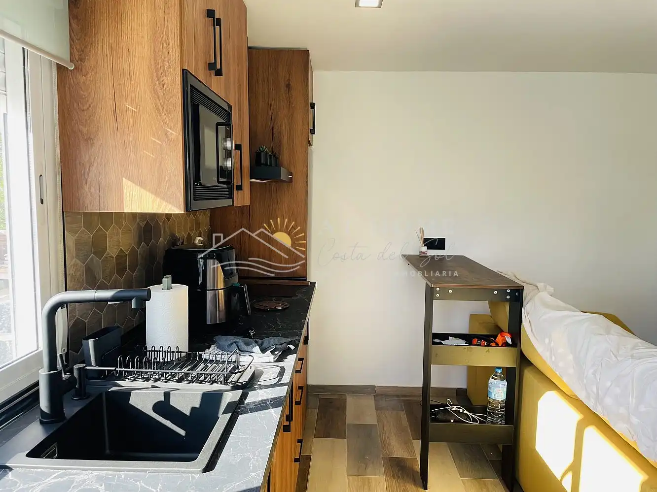 Cocina de Apartamento de alquiler en Nerja con Terraza y Piscina