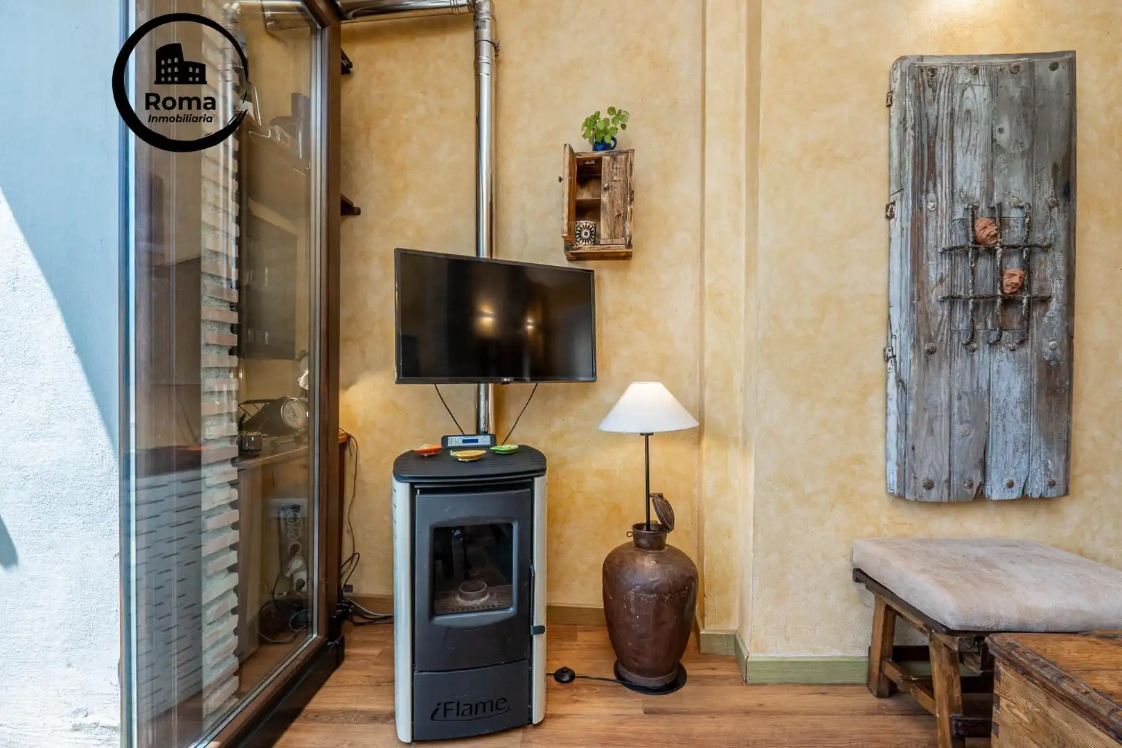 Sala de estar de Casa o chalet en venta en Granada con Terraza y Balcón