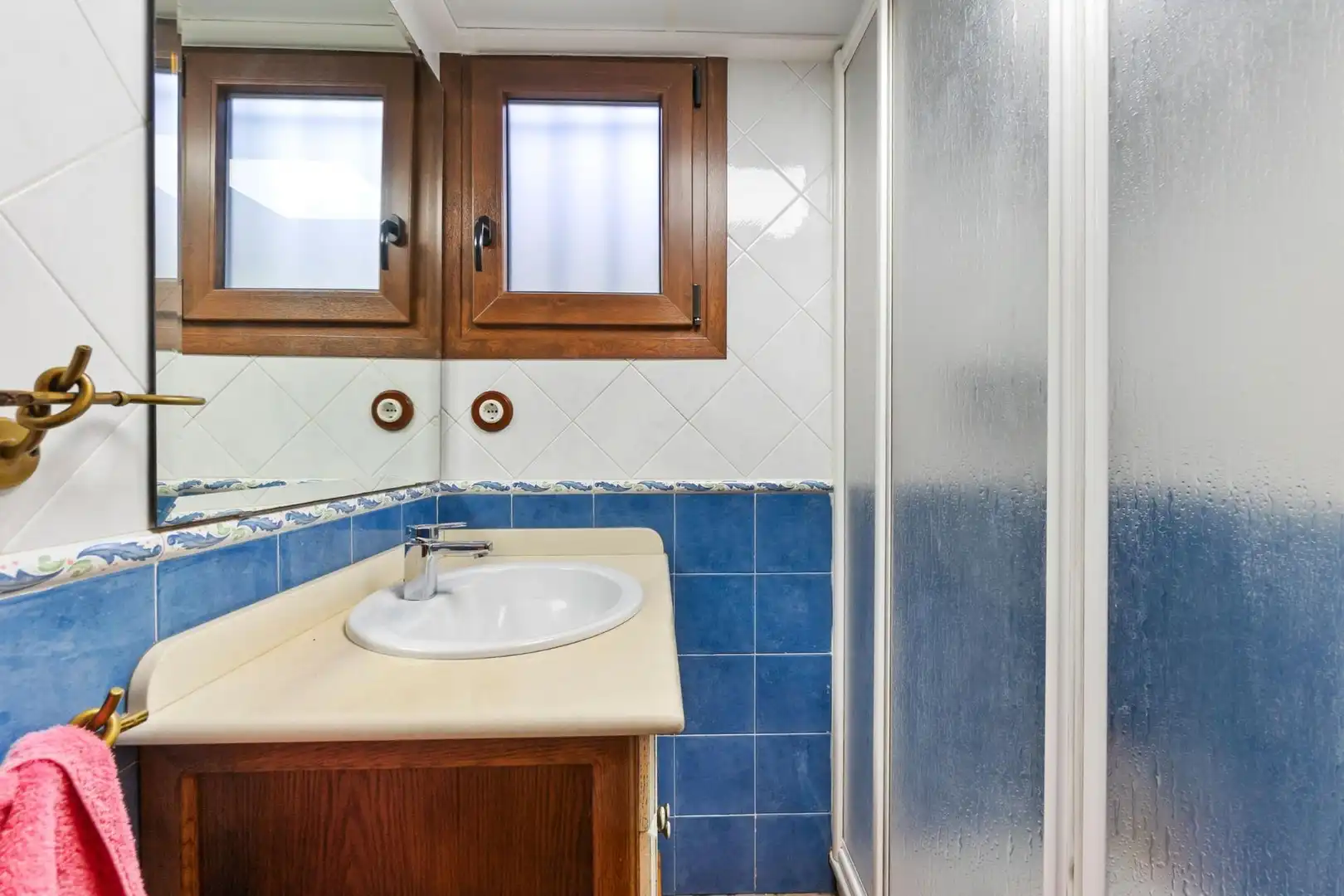 Detached house with pool to rent in Onil, imagen 27