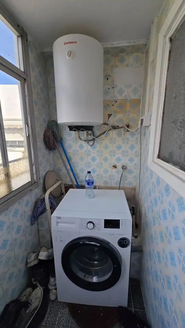 Baño de Piso para compartir en Gandia