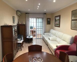 Living room of Single-family semi-detached for sale in  Valencia Capital  with Air Conditioner, Terrace and Balcony