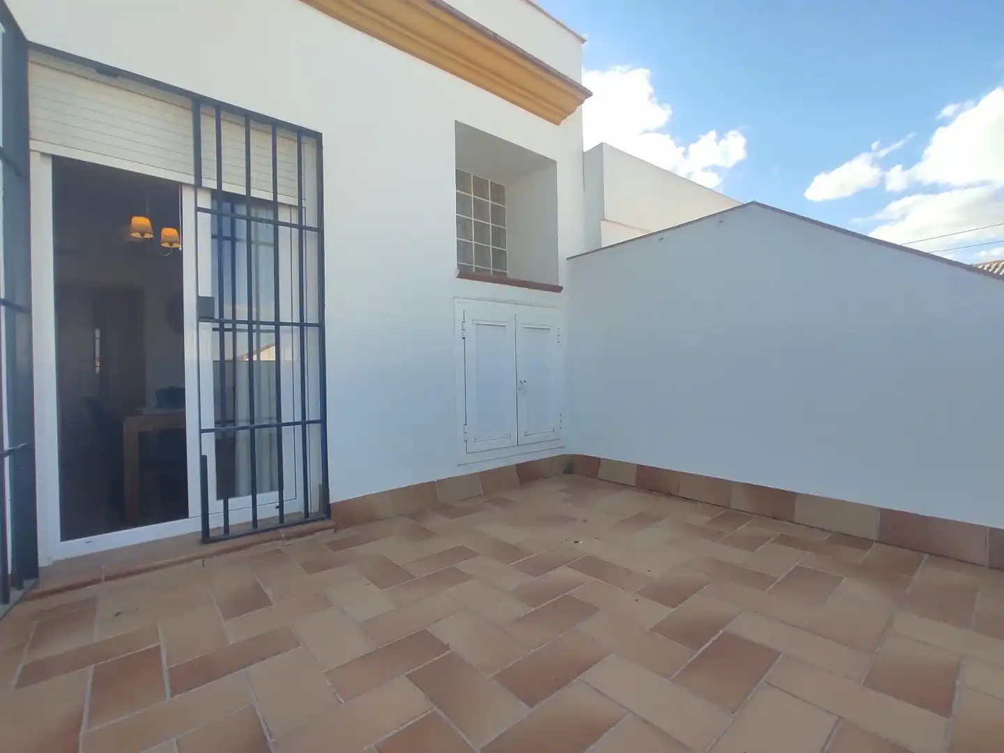 Terrace of Apartments for rent in Dos Hermanas  with Air Conditioner, Heating and Terrace