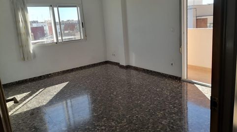 Foto 3 de Piso de alquiler en De Manuel Dualde, Zona Campus Universitario, Burjassot