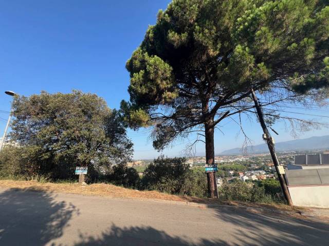 Terreno residencial en Venta en Nostra Señora d´Alcoll, 20 en Llinars del Vallès