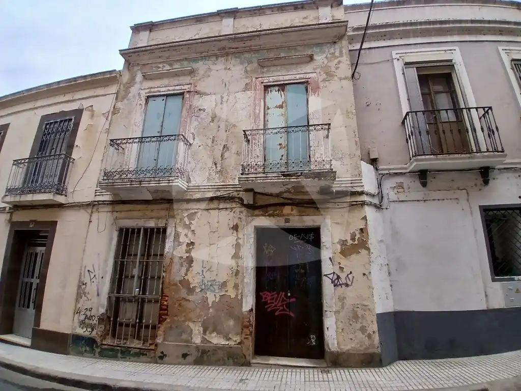 Vista exterior de Casa o xalet en venda en Badajoz