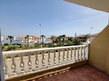 Casa con balcón en venta en Mar Menor de Cartagena – Cabo de Palos