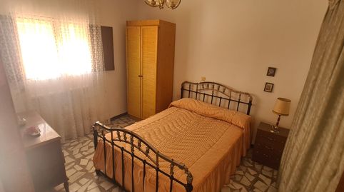CASA CON COCHERA EN VALVERDE DE LLERENA, imagen 2