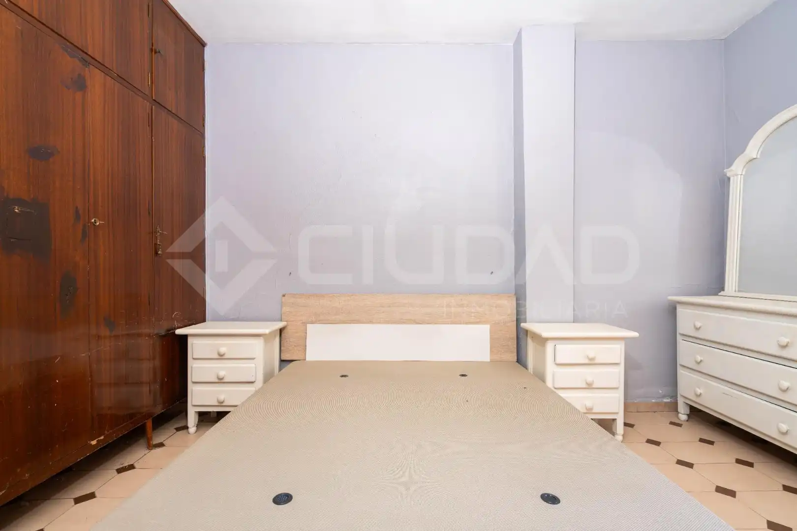 Bedroom of Flat for sale in Nervión