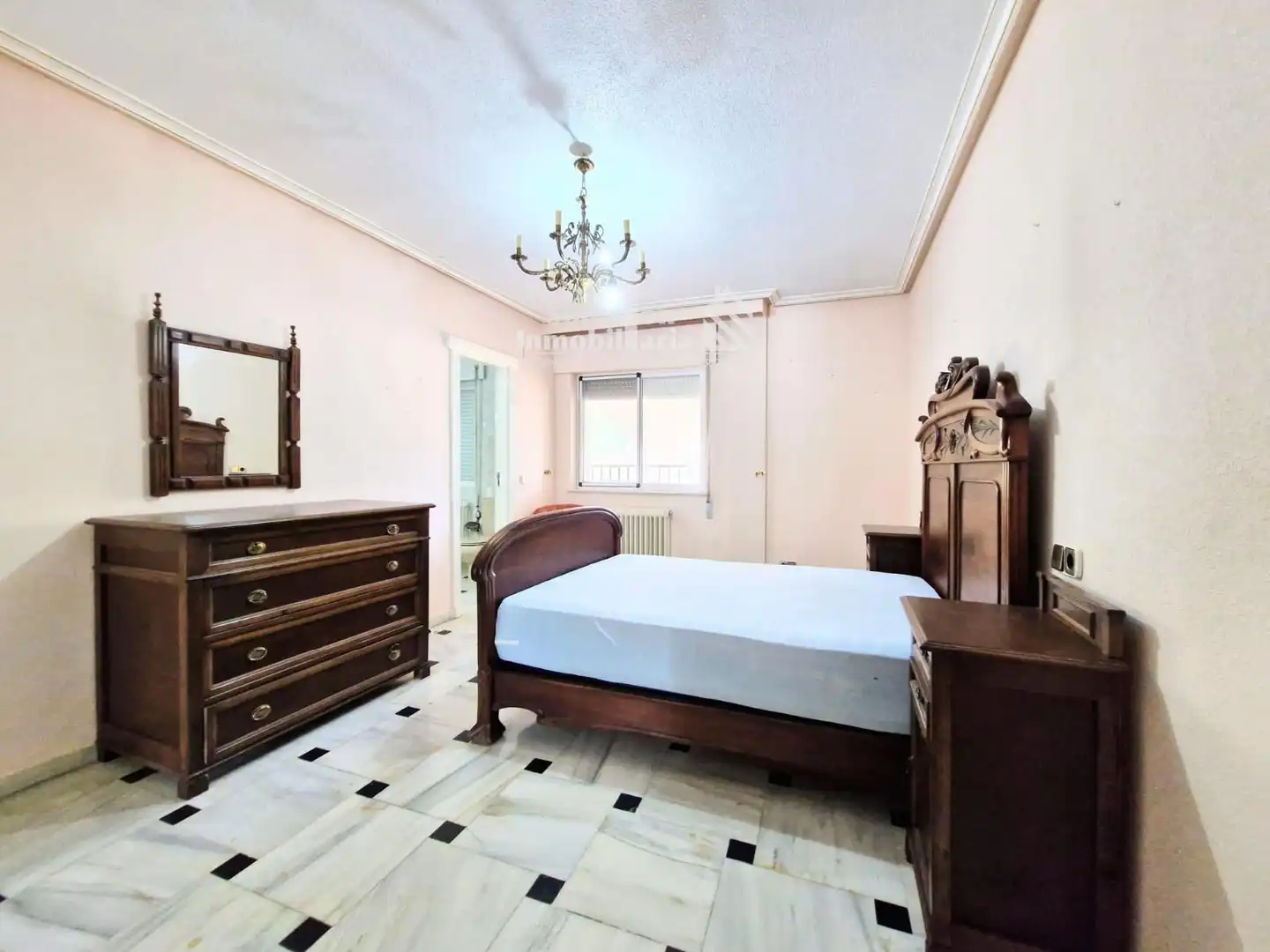 Schlafzimmer von Einfamilien-Reihenhaus zum Verkauf in Alba de Tormes mit Heizung, Abstellraum und Schwimmbad