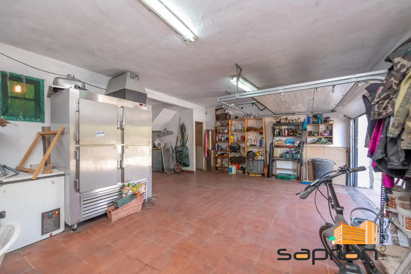 Houses for sale in Villalbilla  with Air Conditioner, Heating and Private garden