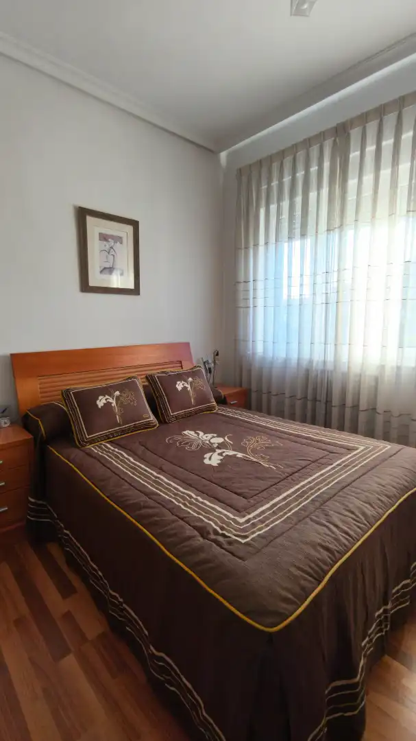 Habitación de Finca rústica en venta en Avilés con Calefacción, Jardín privado y Amueblado
