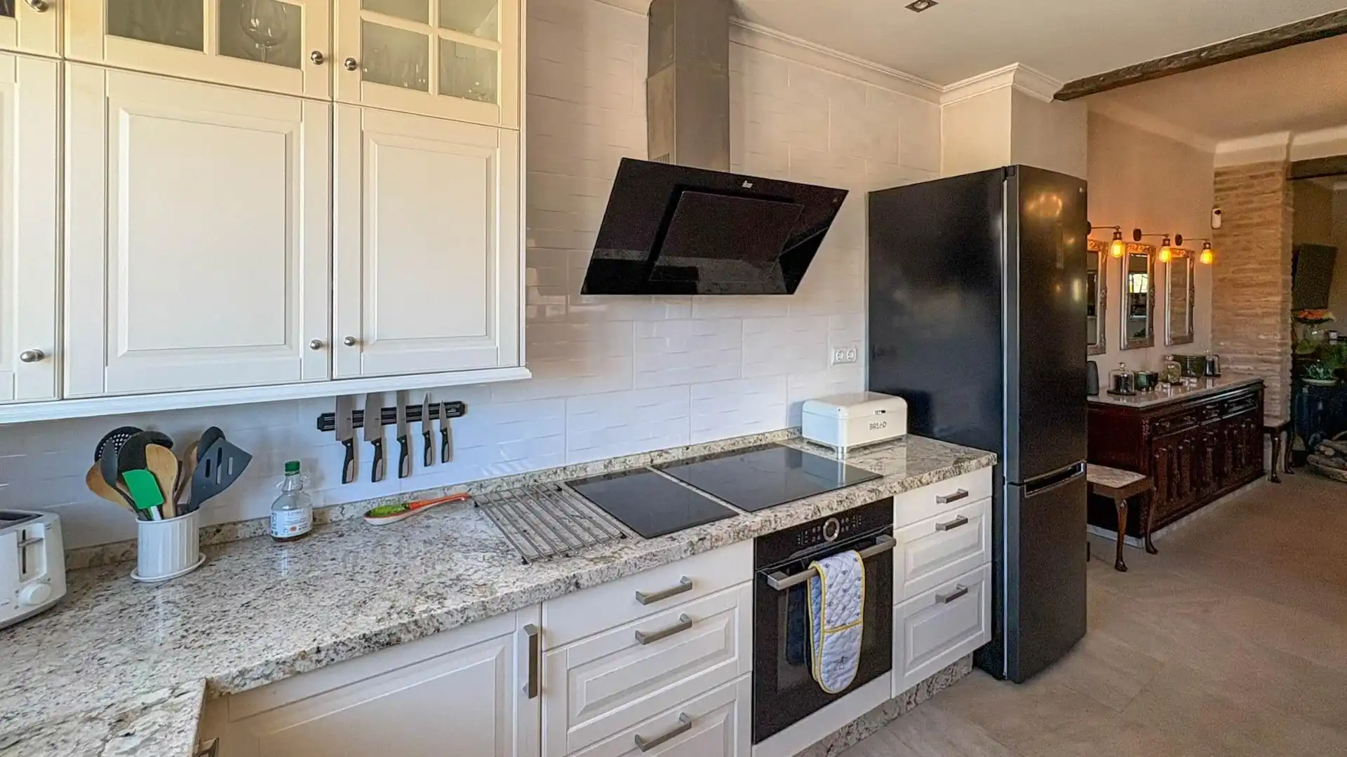 Cocina de Casa adosada en venta en Antequera con Calefacción, Terraza y Trastero