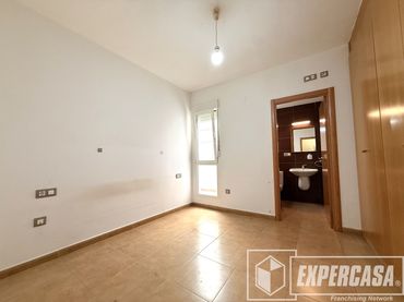 Flat with lift for sale in Riba-roja de Túria