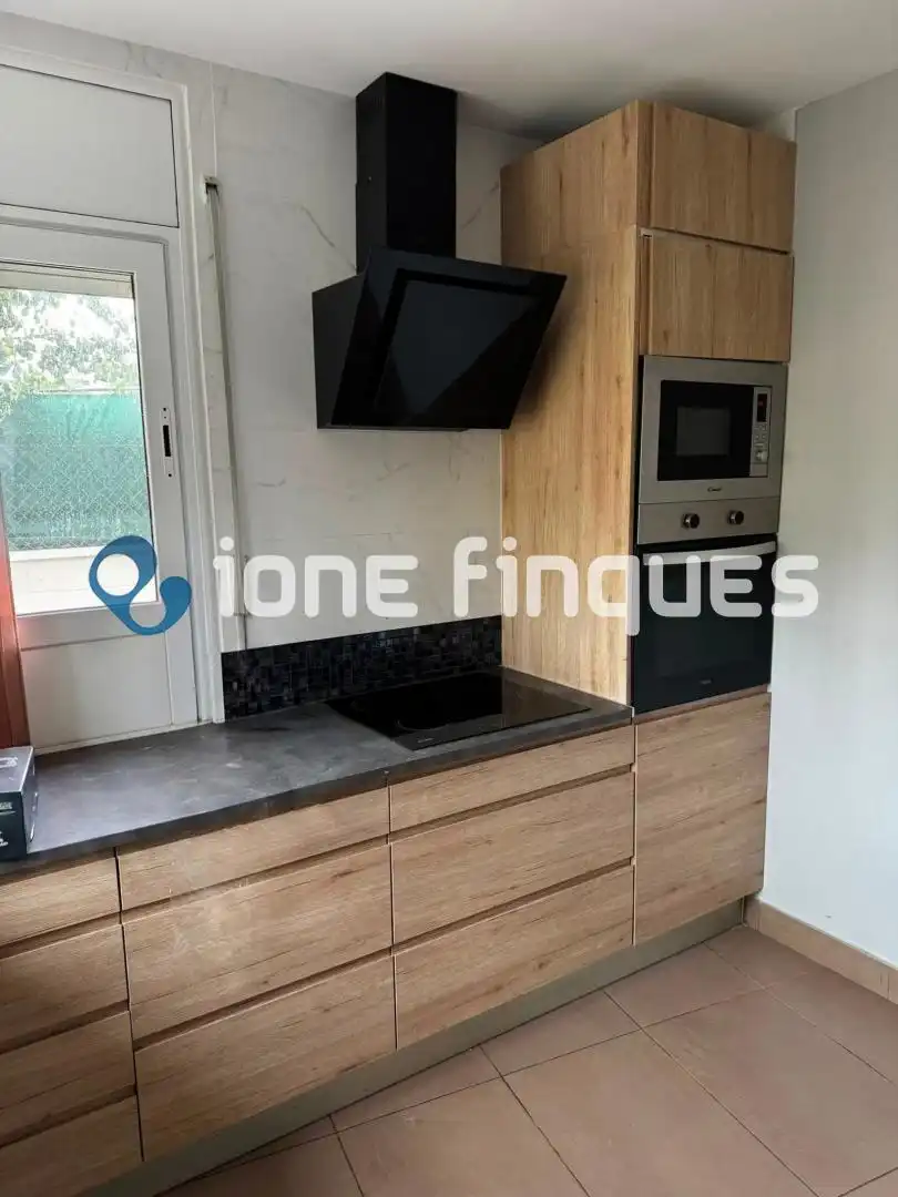 Cocina de Casa o chalet en venta en Rubí con Calefacción, Terraza y Piscina