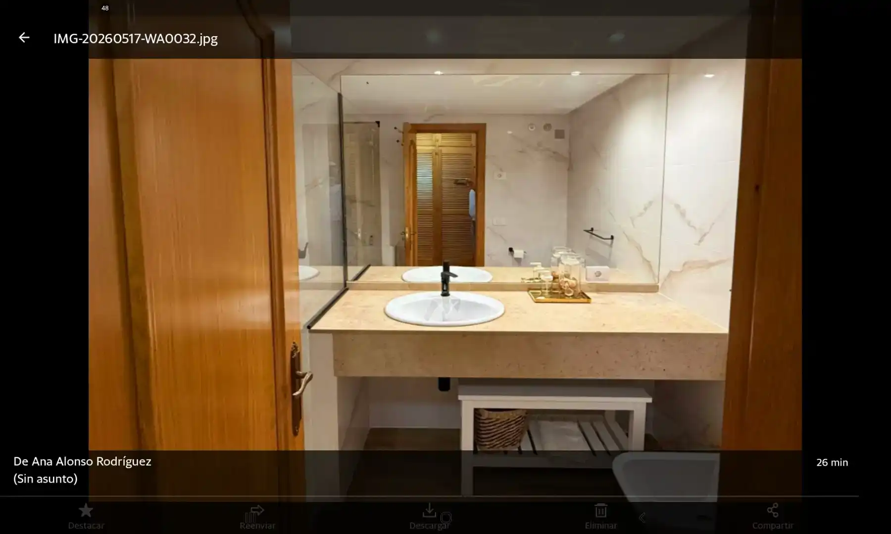Bathroom of Flat for rent in Viveiro  with Parquet flooring and Furnished