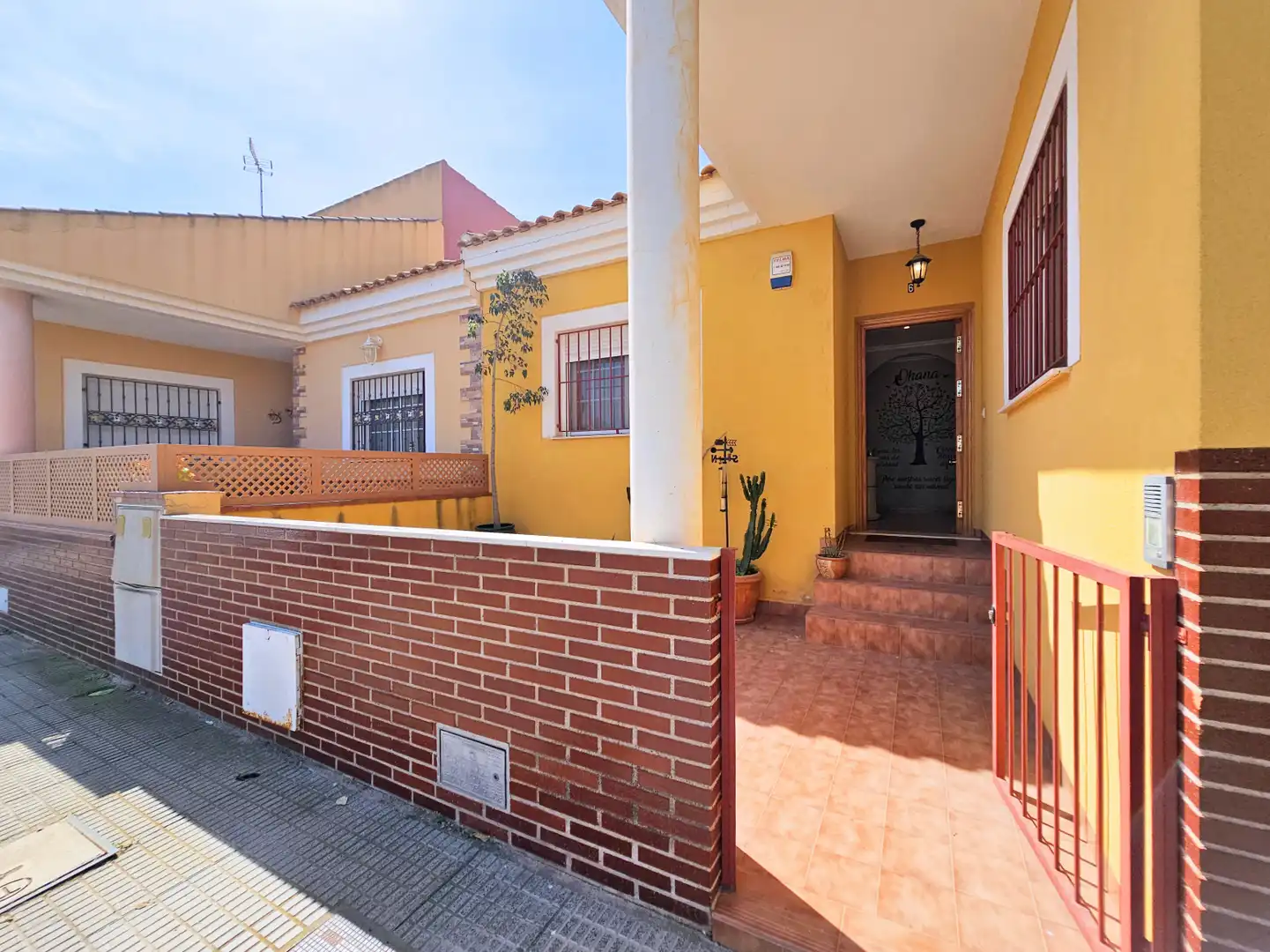 Vista exterior de Casa o chalet en venta en Cartagena con Aire acondicionado, Calefacción y Terraza