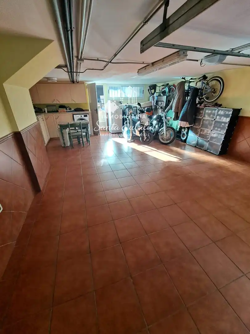 Cuina de Casa adosada en venda en Mérida amb Aire condicionat, Calefacció i Traster