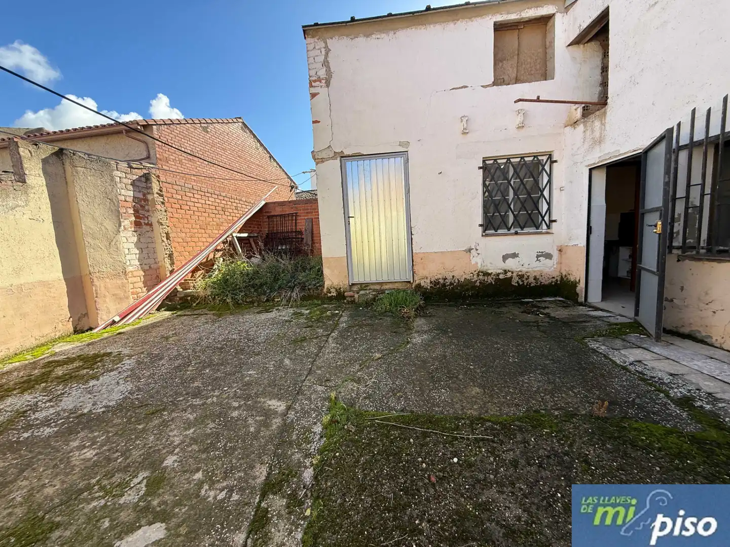 Aparcament de Casa o xalet en venda en Pollos, Valladolid