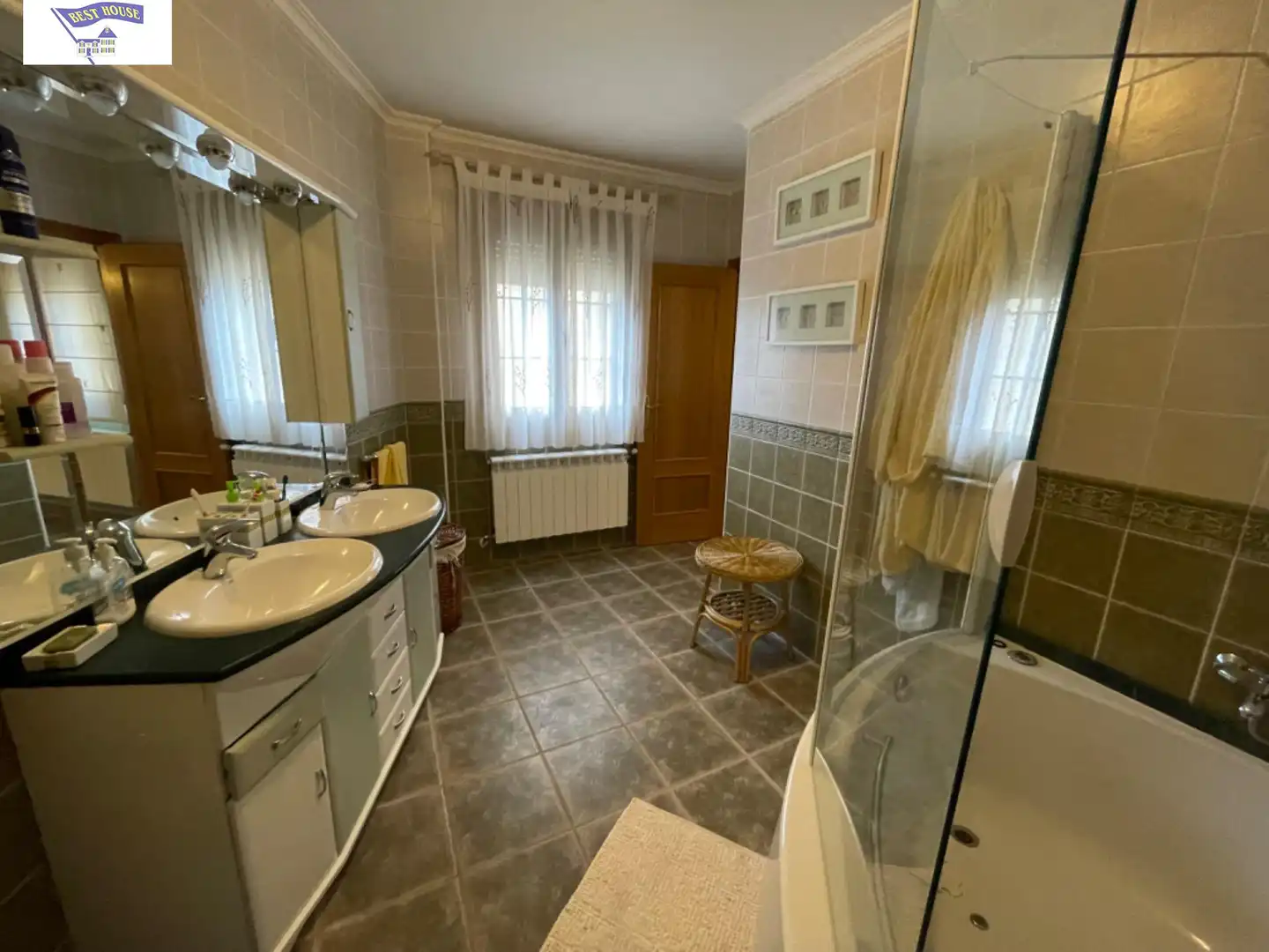 Bathroom of Houses for sale in Alcaraz  with Heating, Terrace and Storage room