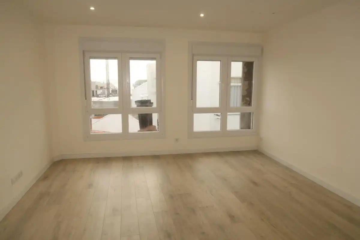 Apartamento de alquiler en Torre, Monte Alto - Zalaeta - Atocha