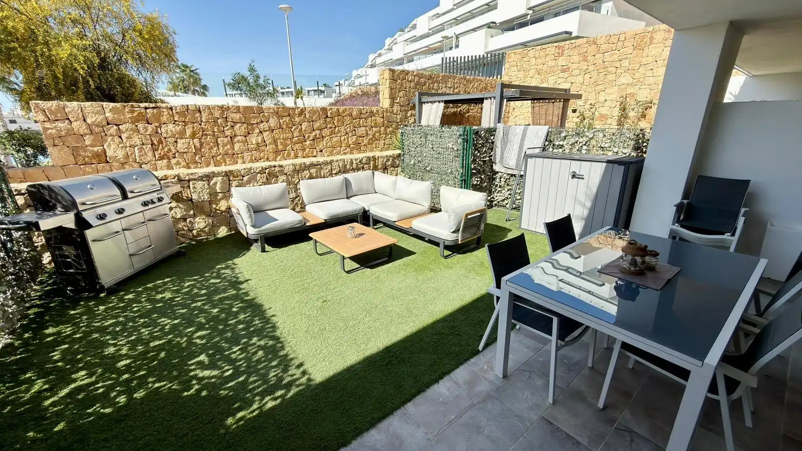 Terrasse von Maisonette zum Verkauf in Finestrat mit Klimaanlage, Heizung und Privatgarten