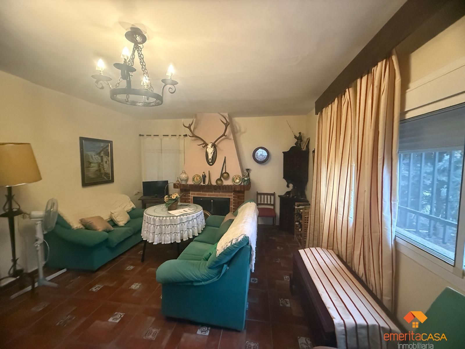 Wohnzimmer von Country house zum verkauf in Mérida mit Klimaanlage, Heizung und Schwimmbad