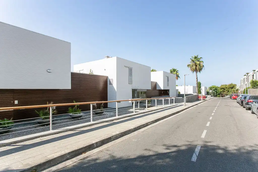Vista exterior de Piso en venta en Sant Pere de Ribes con Piscina