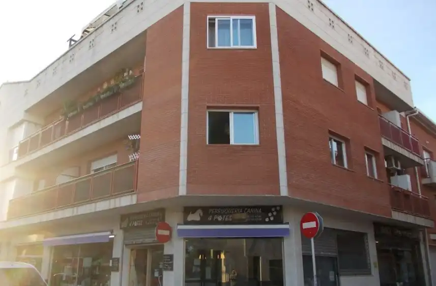 Piso en venta en C/ Girona