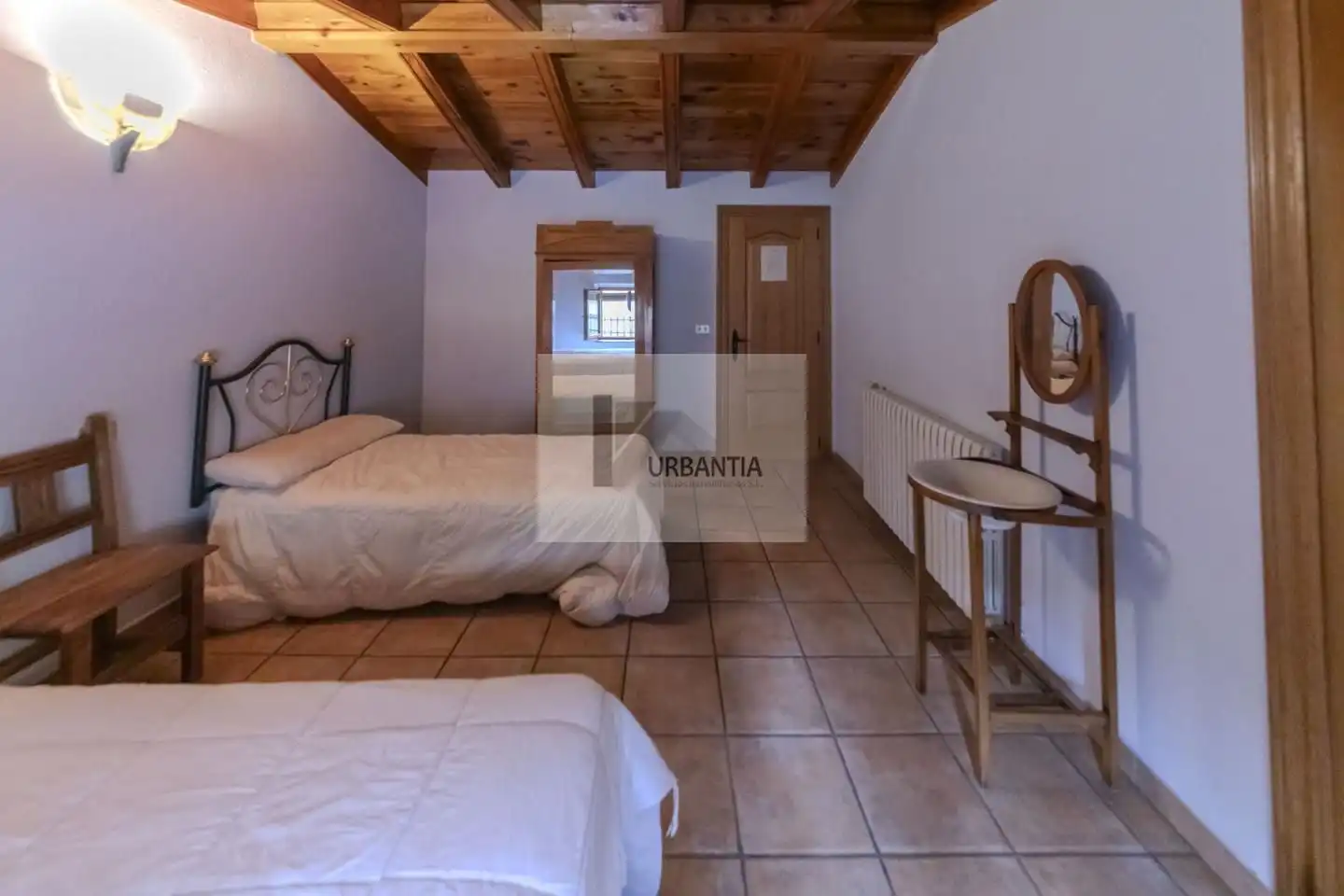 Dormitori de Casa o xalet en venda en Sos del Rey Católico amb Calefacció