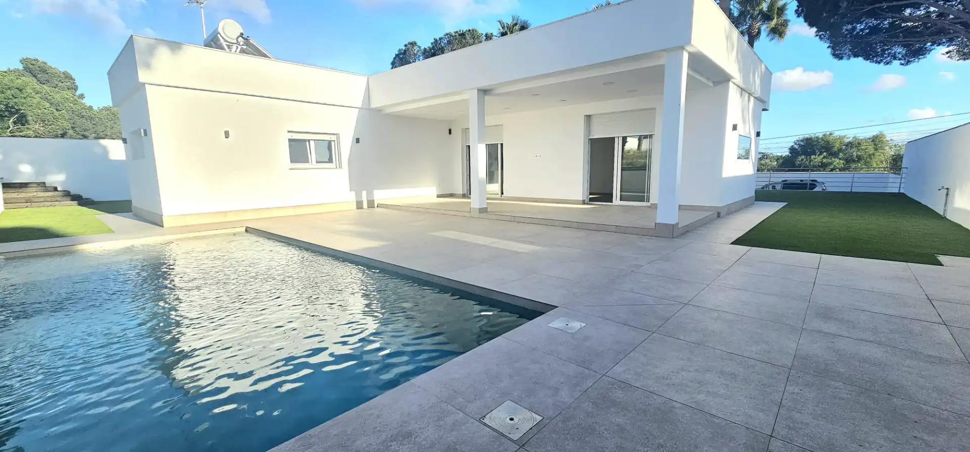 Piscina de Casa o xalet en venda en Chiclana de la Frontera