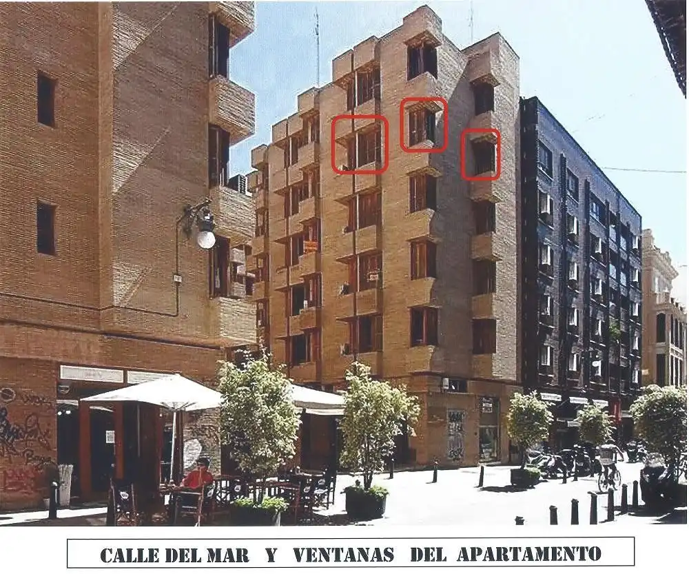 Apartamento con ascensor en alquiler en Ciutat Vella