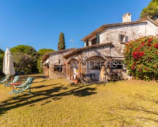 Jardí de Casa o xalet de lloguer en Sant Vicenç de Montalt amb Piscina i Balcó