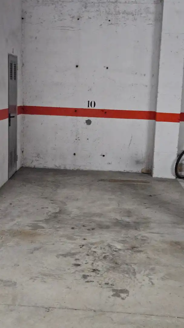 Parking of Flat for rent in El Campello  with Air Conditioner, Heating and Parquet flooring