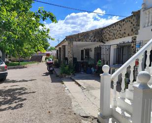 Exterior view of House or chalet for sale in  Albacete Capital  with Heating and Swimming Pool