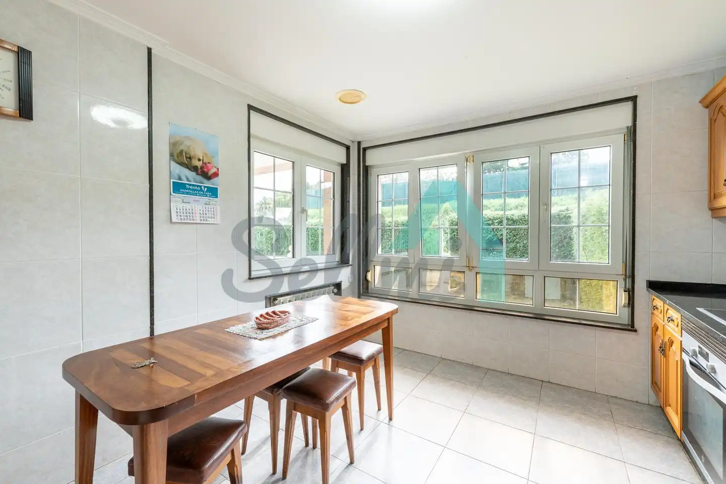 Comedor de Casa adosada en venta en El Franco  con Calefacción, Jardín privado y Parquet