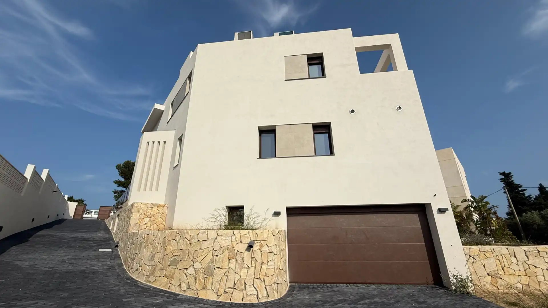 Vista exterior de Casa o xalet en venda en Calpe / Calp amb Aire condicionat, Calefacció i Jardí privat