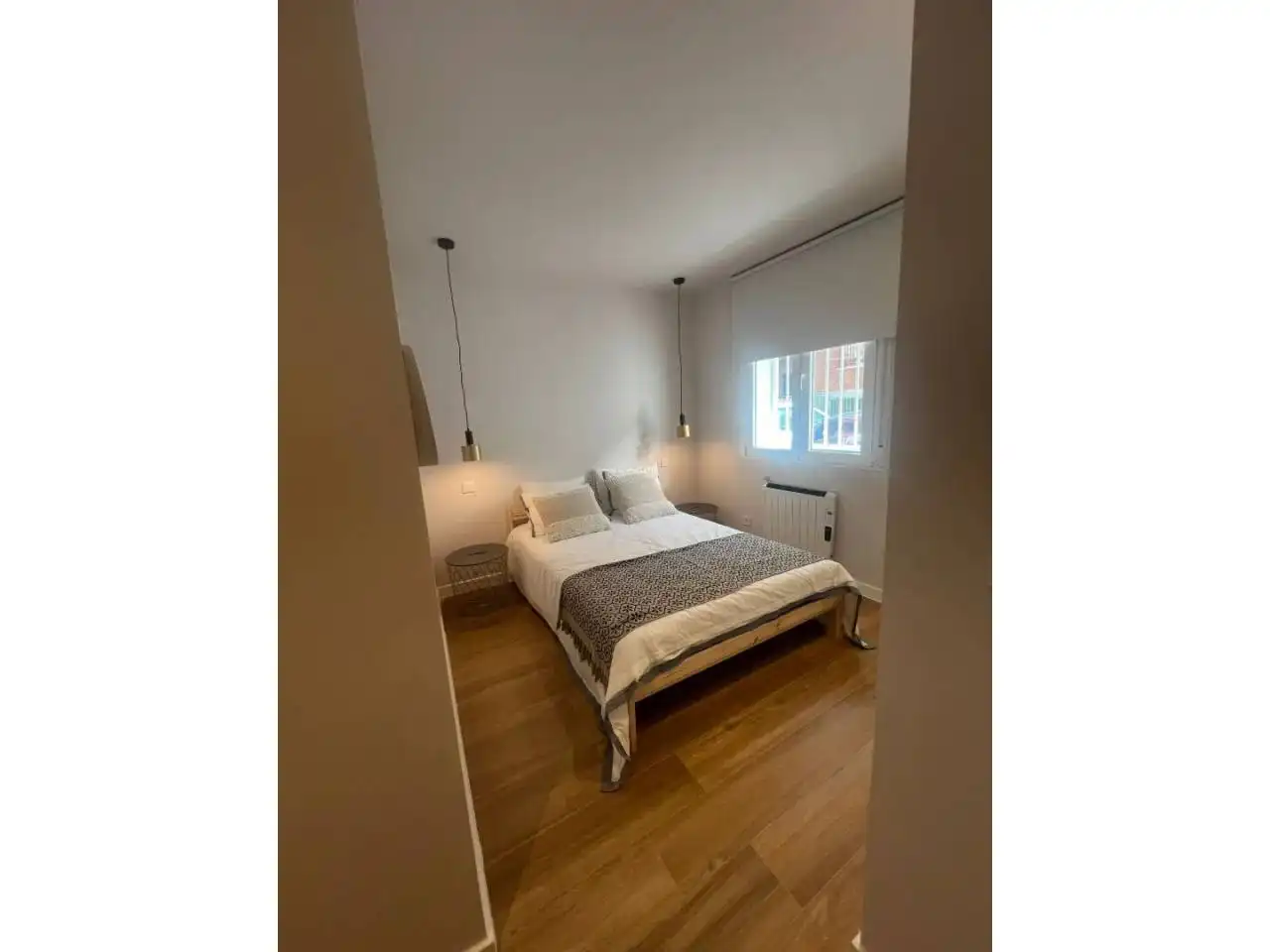 Bedroom of Apartments for sale in Barcelona  with Air Conditioner, Parquet flooring and Furnished