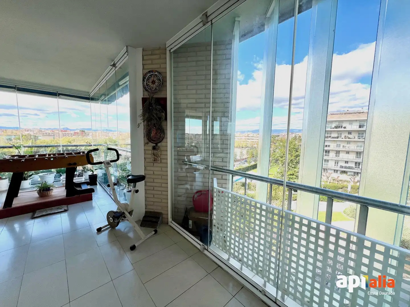 Terraza de Piso en venta en Salou con Calefacción, Piscina y Horno