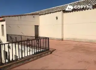 Vista exterior de Casa o chalet en venta en La Puebla de Montalbán con Terraza, Trastero y Amueblado